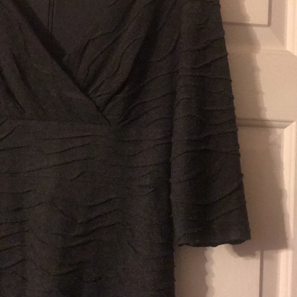 Gray V Neckline Dress - Picture 4 of 7